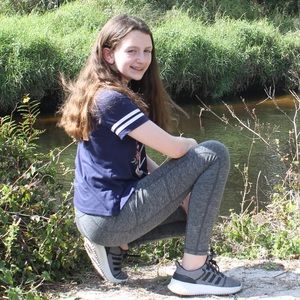 Meet your Posher, Hayley